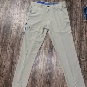Men's stretch khakis. Haggars size 34/34